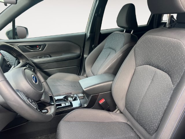 Used 2026 Subaru Forester Premium AWD/4WD image 11