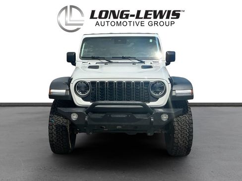 Used 2024 Jeep Wrangler Unlimited Rubicon w/ Safety Group AWD/4WD image 11