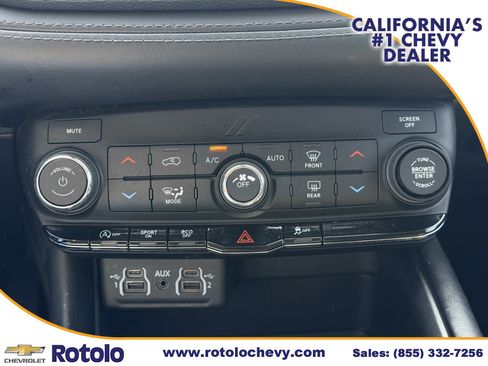 Used 2021 Dodge Durango SXT RWD image 19