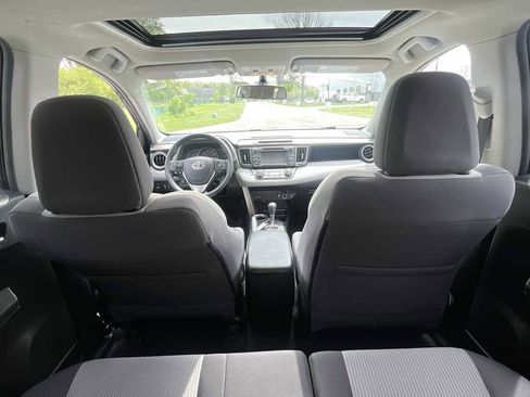 Used 2015 Toyota RAV4 XLE AWD/4WD image 13