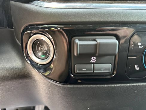Used 2023 Chevrolet Silverado 1500 RST AWD/4WD image 29