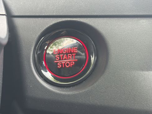 Certified 2025 Honda Accord SE image 15