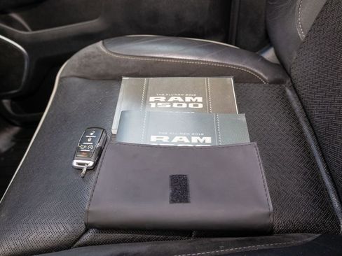 Used 2019 RAM 1500 Laramie RWD image 25