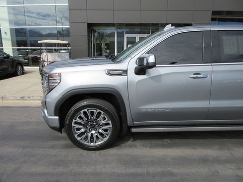 Used 2024 GMC Sierra 1500 Denali Ultimate AWD/4WD image 2