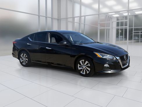 Used 2020 Nissan Altima 2.5 S image 8