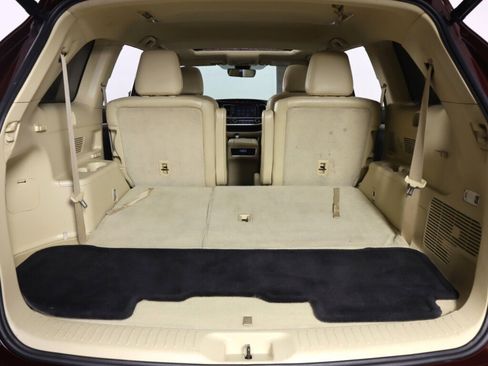 Used 2019 Toyota Highlander XLE FWD image 36