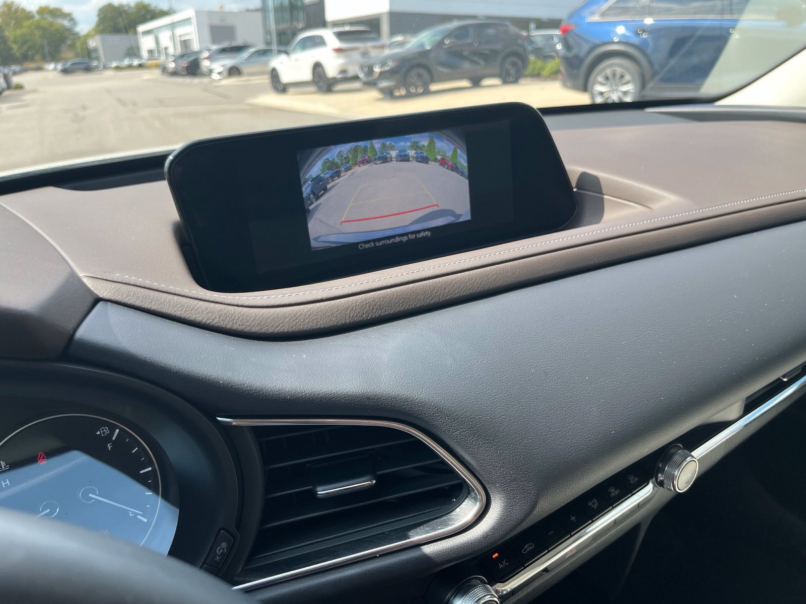 Certified 2025 MAZDA CX-30 AWD 2.5 S w/ Premium Package image 23