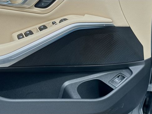 New 2026 BMW 330i Sedan w/ Premium Package RWD image 24