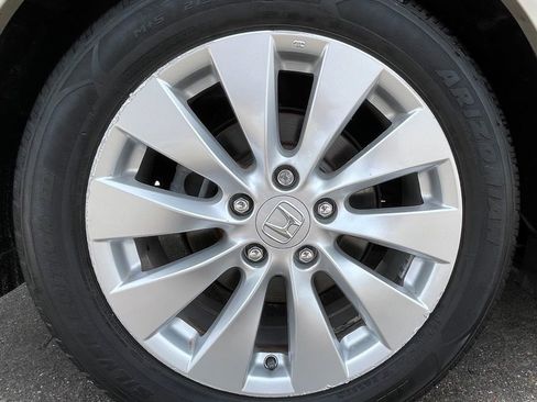Used 2013 Honda Accord EX-L image 16