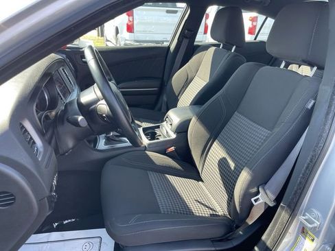 Used 2023 Dodge Charger SXT image 11