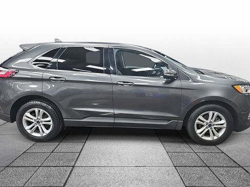 Used 2020 Ford Edge SEL w/ Convenience Package image 4