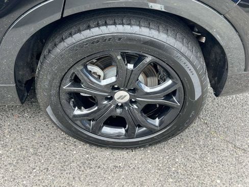 Used 2024 Dodge Hornet R/T w/ R/T Blacktop Package AWD/4WD image 7