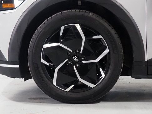 Used 2024 Hyundai Ioniq 5 SEL RWD image 46