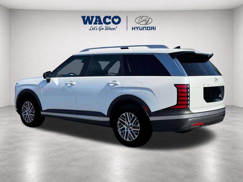 Used 2026 Hyundai Palisade SEL FWD image 4
