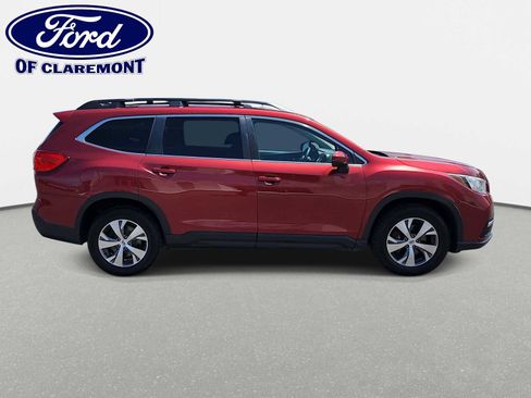 Used 2019 Subaru Ascent Premium AWD/4WD image 9