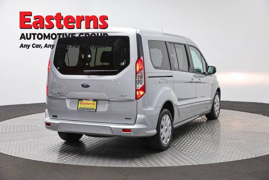 Used 2021 Ford Transit Connect XLT FWD image 5