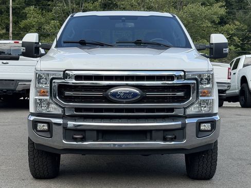 Used 2022 Ford F350 Lariat w/ Lariat Value Package AWD/4WD image 2