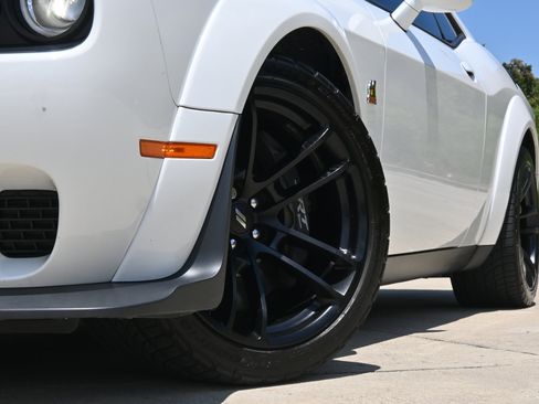 Used 2021 Dodge Challenger R/T Scat Pack image 29