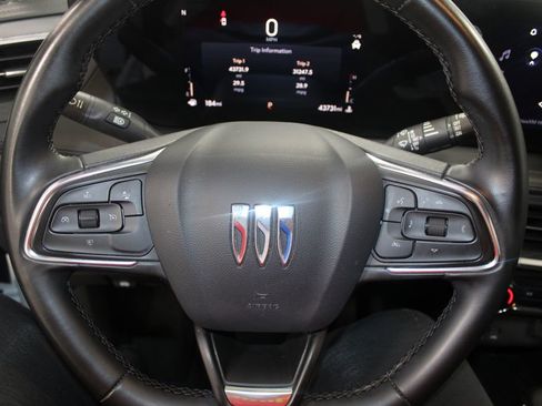 Used 2024 Buick Encore GX Sport Touring image 31