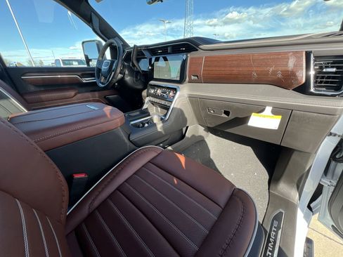 New 2026 GMC Sierra 2500 Denali Ultimate image 29