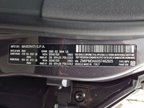 New 2025 Maserati Grecale GT image 41