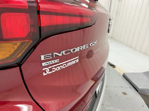 Used 2020 Buick Encore GX Preferred AWD/4WD image 25