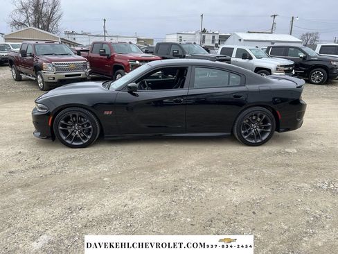 Used 2022 Dodge Charger Scat Pack w/ Plus Group RWD image 2