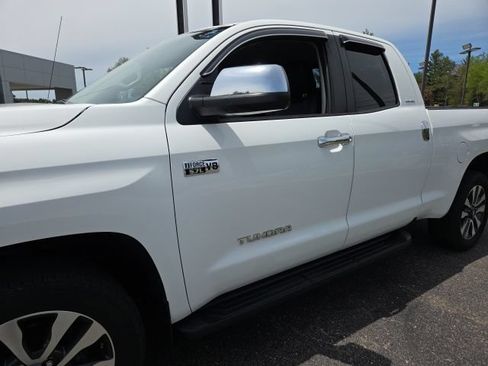 Used 2019 Toyota Tundra Limited w/ Limited Premium Package AWD/4WD image 40