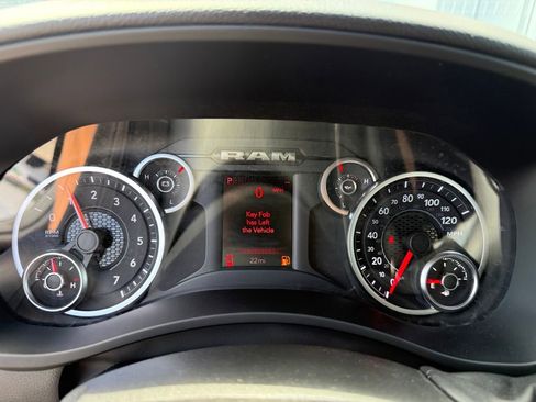 New 2026 RAM 2500 Big Horn AWD/4WD image 16