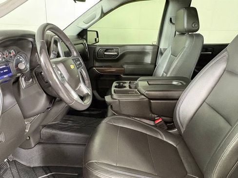 Used 2019 Chevrolet Silverado 1500 LT w/ Texas Edition AWD/4WD image 25