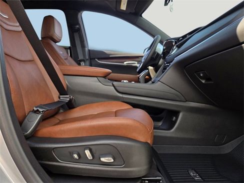 New 2026 Cadillac XT5 Premium Luxury w/ Driver Assist Package image 14
