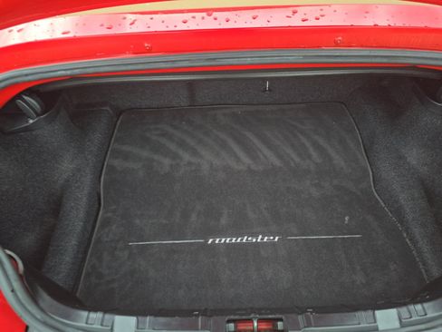 Used 2005 BMW Z4 2.5i image 18