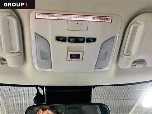 Certified 2020 Toyota Corolla LE image 34