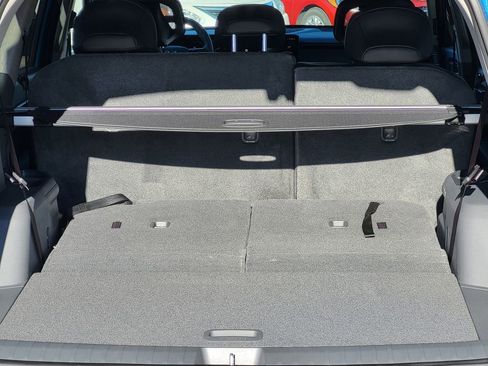 New 2026 Kia EV9 Wind image 12