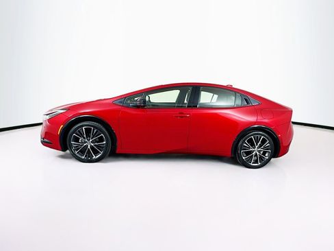 Used 2024 Toyota Prius XLE image 6