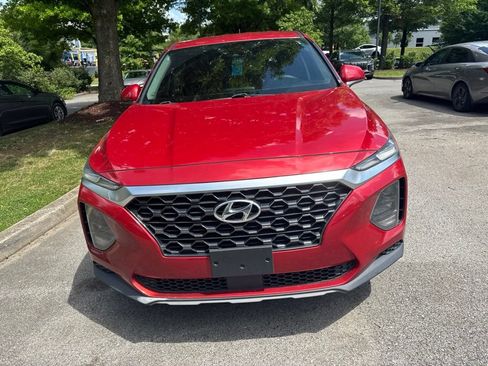 Used 2019 Hyundai Santa Fe SE AWD/4WD image 2