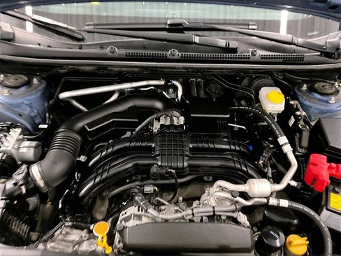 Used 2024 Subaru Crosstrek 2.0i Premium image 32