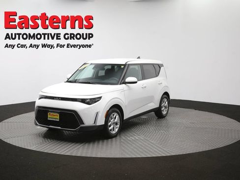 Used 2024 Kia Soul LX w/ Option Group 015 FWD image 54
