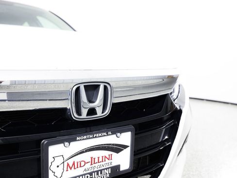 Used 2018 Honda Accord EX-L image 4