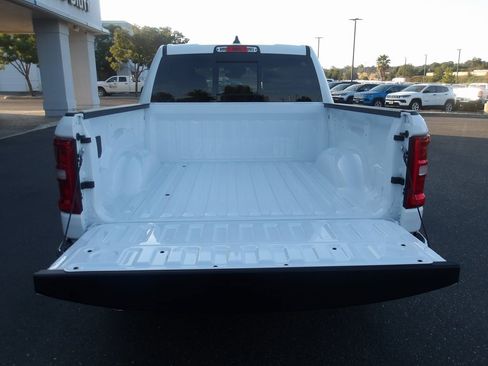 New 2026 RAM 1500 4x4 Crew Cab image 10