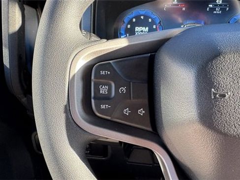 New 2025 Ford Bronco Base image 26