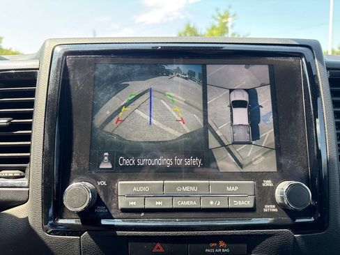 Used 2023 Nissan Frontier PRO-4X w/ Pro Convenience Package AWD/4WD image 41