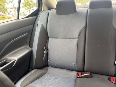 Used 2025 Nissan Versa SV FWD image 32