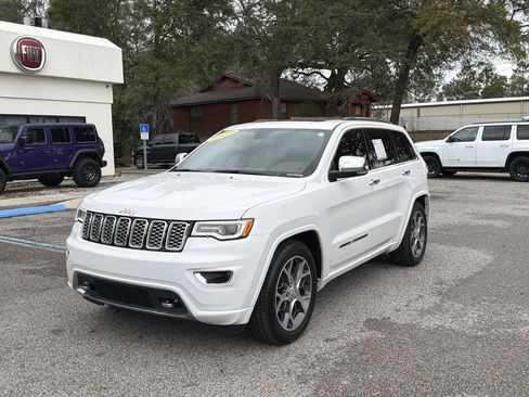 Used 2020 Jeep Grand Cherokee Overland image 9