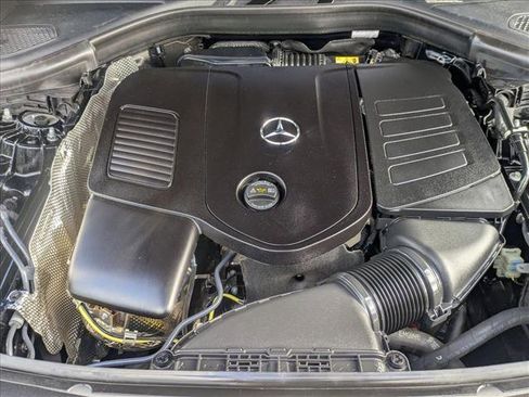 Certified 2025 Mercedes-Benz GLC 350e 4MATIC image 23