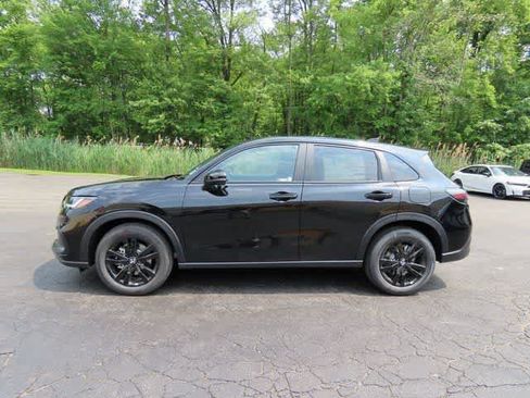 New 2026 Honda HR-V Sport image 3
