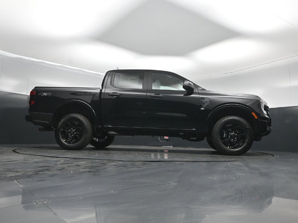 New 2026 Ford Ranger XLT w/ Black Appearance Package AWD/4WD image 43