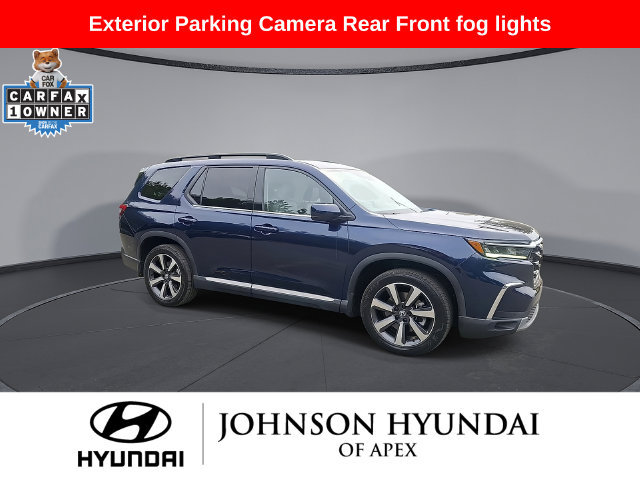 Used 2025 Honda Pilot Touring image 10
