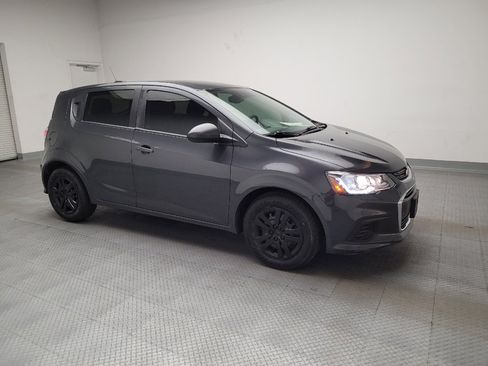 Used 2020 Chevrolet Sonic LT image 11