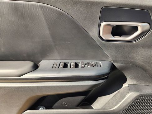 New 2026 Kia K4 LXS image 16